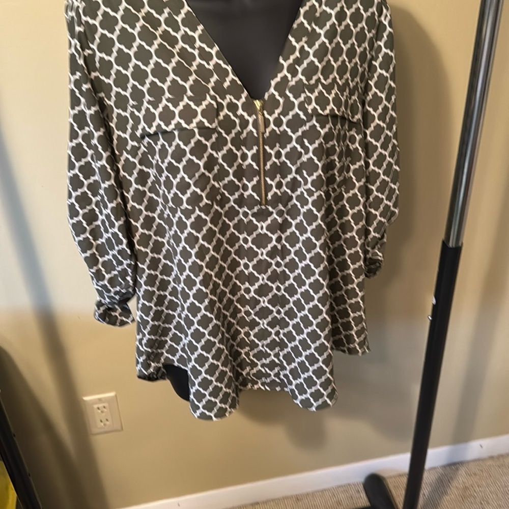 Express Blouson Women's Top